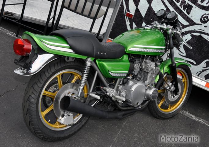 Click image for larger version

Name:	z900cafe4.jpg
Views:	7
Size:	62.8 KB
ID:	3040