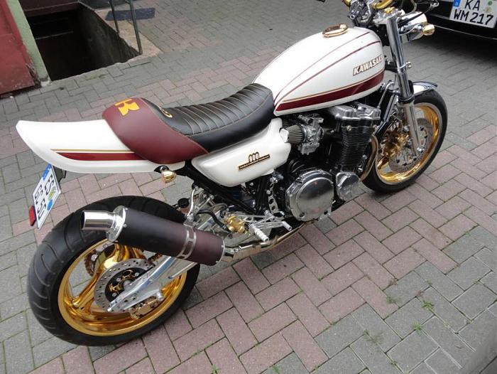 Click image for larger version

Name:	z900-streetfighter-DE.jpg
Views:	89
Size:	96.4 KB
ID:	3938