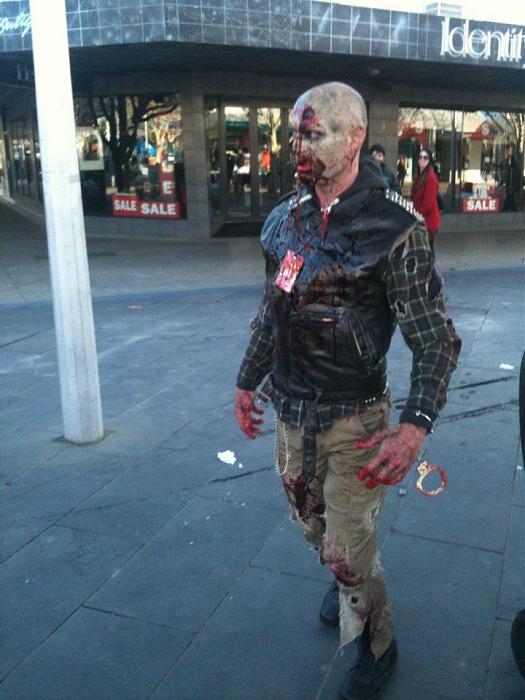 Click image for larger version.&nbsp;

Name:	zombie1.jpg&nbsp;
Views:	13&nbsp;
Size:	84.5 KB&nbsp;
ID:	1707