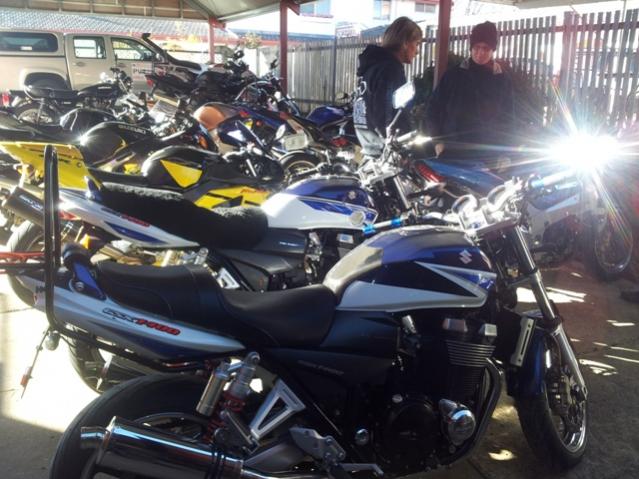 Click image for larger version.&nbsp;

Name:	Bikes parked up.jpg&nbsp;
Views:	32&nbsp;
Size:	57.9 KB&nbsp;
ID:	2164