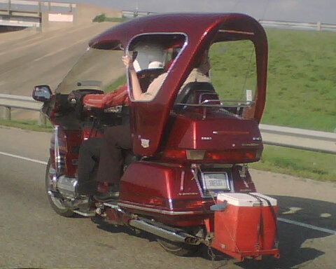 Click image for larger version. 

Name:	motorcycle_roof.jpg 
Views:	33 
Size:	68.5 KB 
ID:	3219
