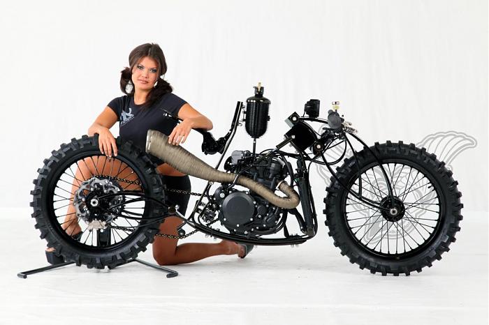Click image for larger version. 

Name:	custom_yamaha_yzf450_bobber_babe.jpg 
Views:	51 
Size:	89.5 KB 
ID:	3263