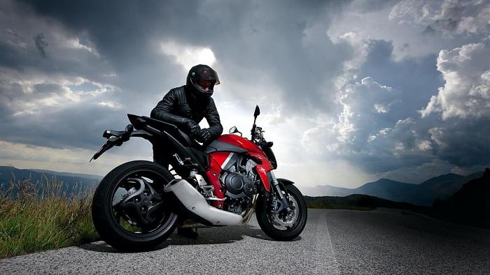 Click image for larger version.&nbsp;

Name:	racer-clouds-road-motorcycle.jpg&nbsp;
Views:	28&nbsp;
Size:	96.5 KB&nbsp;
ID:	4464