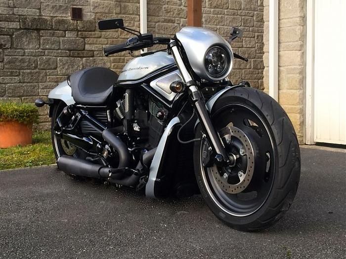 Click image for larger version. 

Name:	night rod headlight .jpg 
Views:	1469 
Size:	93.0 KB 
ID:	8337